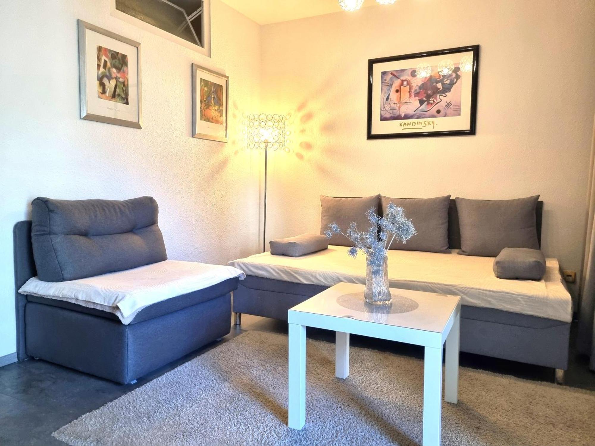 Alissa Apartamento Ludwigsburg Exterior foto